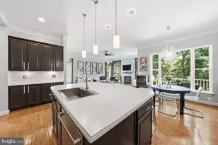 43264 Sunderleigh Square, Broadlands, VA 20148 - Photo 4