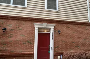 43031 Foxtrail Woods Terrace, Ashburn, VA 20148 - Photo 2