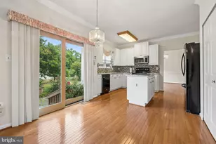 46557 Hollymead Pl, Sterling, VA 20165 - Photo 12