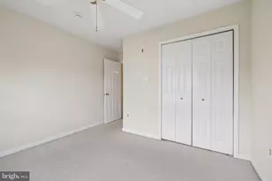 46557 Hollymead Pl, Sterling, VA 20165 - Photo 26