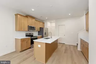 20878 Murry Fls Ter, Ashburn, VA 20147 - Photo 10