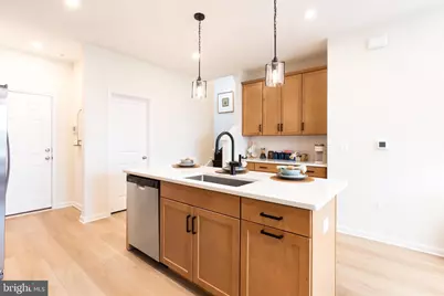 20878 Murry Falls Terrace, Ashburn, VA 20147 - Photo 10