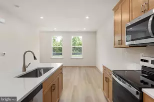 20878 Murry Fls Ter, Ashburn, VA 20147 - Photo 14