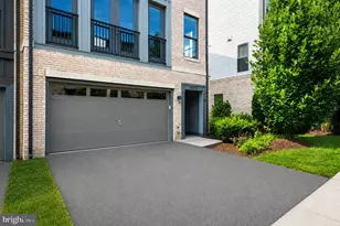 42297 Crawford Ter, Brambleton, VA 20148 - Photo 44