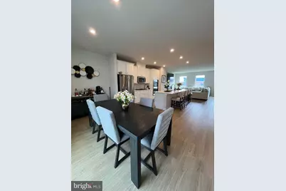 42556 Shandwick Terrace, Sterling, VA 20166 - Photo 2