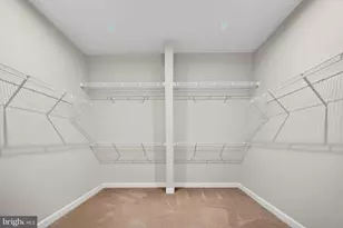 21630 Hawksbill High Cir, Sterling, VA 20164 - Photo 24