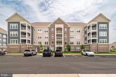 21630 Hawksbill High Circle #405, Sterling, VA 20164 - Photo 2