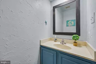 43973 Kitts Hill Terrace, Ashburn, VA 20147 - Photo 8