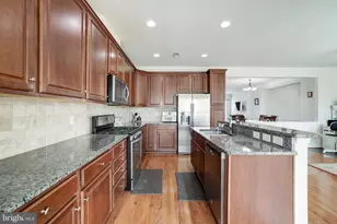 43543 Heritage Gap Terrace, Chantilly, VA 20152 - Photo 14
