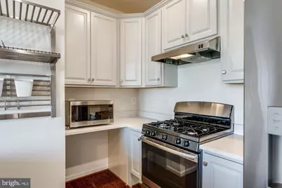1004 Ribbon Limestone Terrace SE, Leesburg, VA 20175 - Photo 8