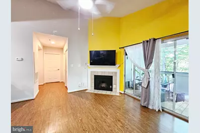 20322 Beechwood Terrace #301, Ashburn, VA 20147 - Photo 6