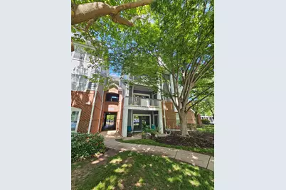 20322 Beechwood Terrace #301, Ashburn, VA 20147 - Photo 2