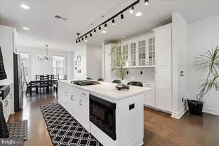 25467 Byrnes Crossing Dr, Chantilly, VA 20152 - Photo 12