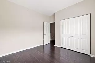 21790 Dragons Green Square, Ashburn, VA 20147 - Photo 32