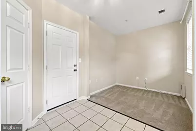 21790 Dragons Green Square, Ashburn, VA 20147 - Photo 6