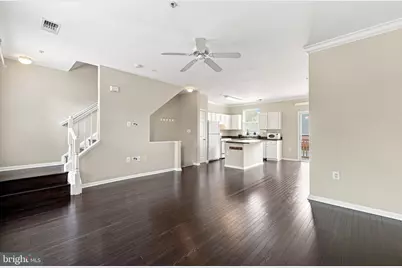 21790 Dragons Green Square, Ashburn, VA 20147 - Photo 10