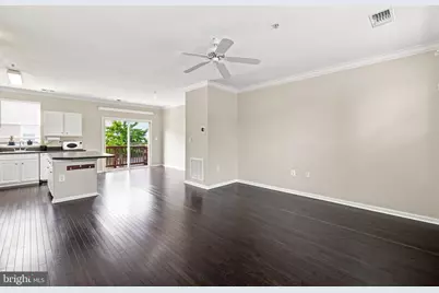 21790 Dragons Green Square, Ashburn, VA 20147 - Photo 12