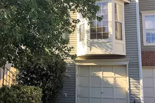 45027 Fellowship Square, Ashburn, VA 20147 - Photo 2