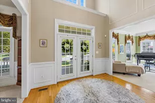 42989 Mill Park Ct, Leesburg, VA 20176 - Photo 6