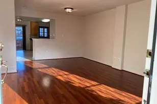42793 Pilgrim Square, Chantilly, VA 20152 - Photo 2