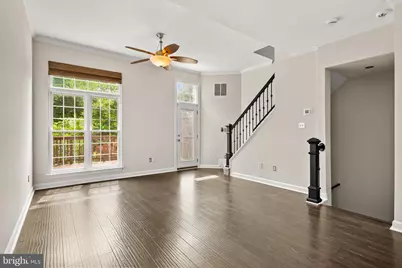 47690 Woolcott Square, Sterling, VA 20165 - Photo 14