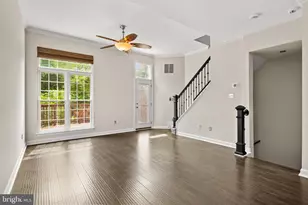 47690 Woolcott Square, Sterling, VA 20165 - Photo 14