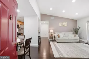20960 Timber Ridge Terrace, Ashburn, VA 20147 - Photo 2