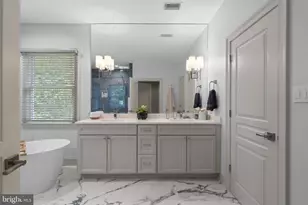18429 Woodburn Rd, Leesburg, VA 20175 - Photo 36