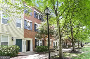 42526 Mayflower Terrace, Brambleton, VA 20148 - Photo 4
