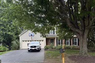 17456 Aldershot Pl, Purcellville, VA 20132 - Photo 1