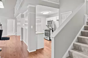 46588 Drysdale Terrace, Sterling, VA 20165 - Photo 4