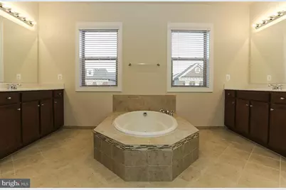 20725 Jennifer Ann Drive, Ashburn, VA 20147 - Photo 16