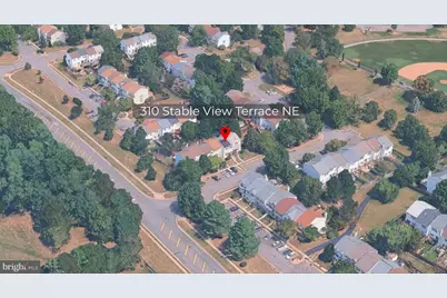 310 Stable View Terrace NE, Leesburg, VA 20176 - Photo 4