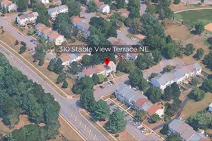 310 Stable View Terrace NE, Leesburg, VA 20176 - Photo 4