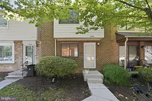 1204 Brethour Ct, Sterling, VA 20164 - Photo 1