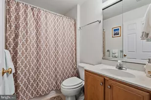 25838 Kirkwood Square, Chantilly, VA 20152 - Photo 30