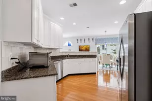 25838 Kirkwood Square, Chantilly, VA 20152 - Photo 12