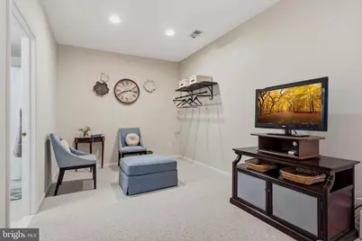 25838 Kirkwood Square, Chantilly, VA 20152 - Photo 32
