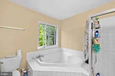 18489 Sierra Springs Square, Leesburg, VA 20176 - Photo 16