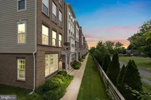 43419 Town Gate Square, Chantilly, VA 20152 - Photo 6