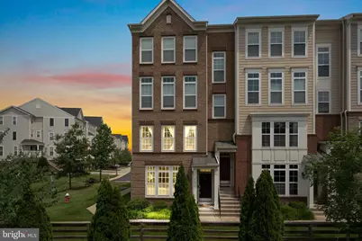43419 Town Gate Square, Chantilly, VA 20152 - Photo 2