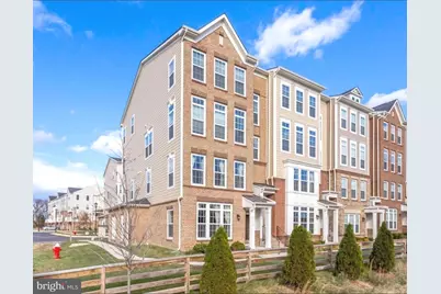 43419 Town Gate Square, Chantilly, VA 20152 - Photo 2