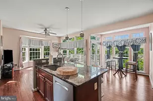 19219 Sweig Terrace, Leesburg, VA 20176 - Photo 6
