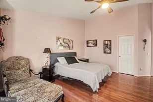 19219 Sweig Terrace, Leesburg, VA 20176 - Photo 16