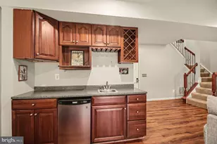 19219 Sweig Terrace, Leesburg, VA 20176 - Photo 8