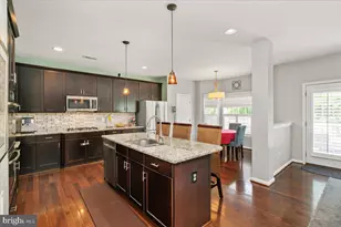 25030 Graywacke Dr, Aldie, VA 20105 - Photo 12