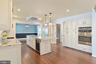 10865 Monticello Ct, Great Falls, VA 22066 - Photo 8