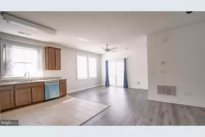 24628 Byrne Meadow Square #301, Aldie, VA 20105 - Photo 2
