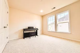 23612 Richland Grove Dr, Brambleton, VA 20148 - Photo 32