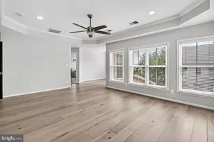 22810 Courtland Park Dr, Brambleton, VA 20148 - Photo 40